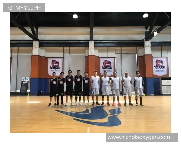 南京篮球队深度解析：当前状态与未来展望的全景探秘