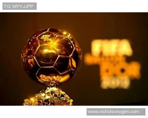 法国20号足球明星的传奇之路与辉煌成就解析 法国20号足球明星的传奇之路与辉煌成就解析